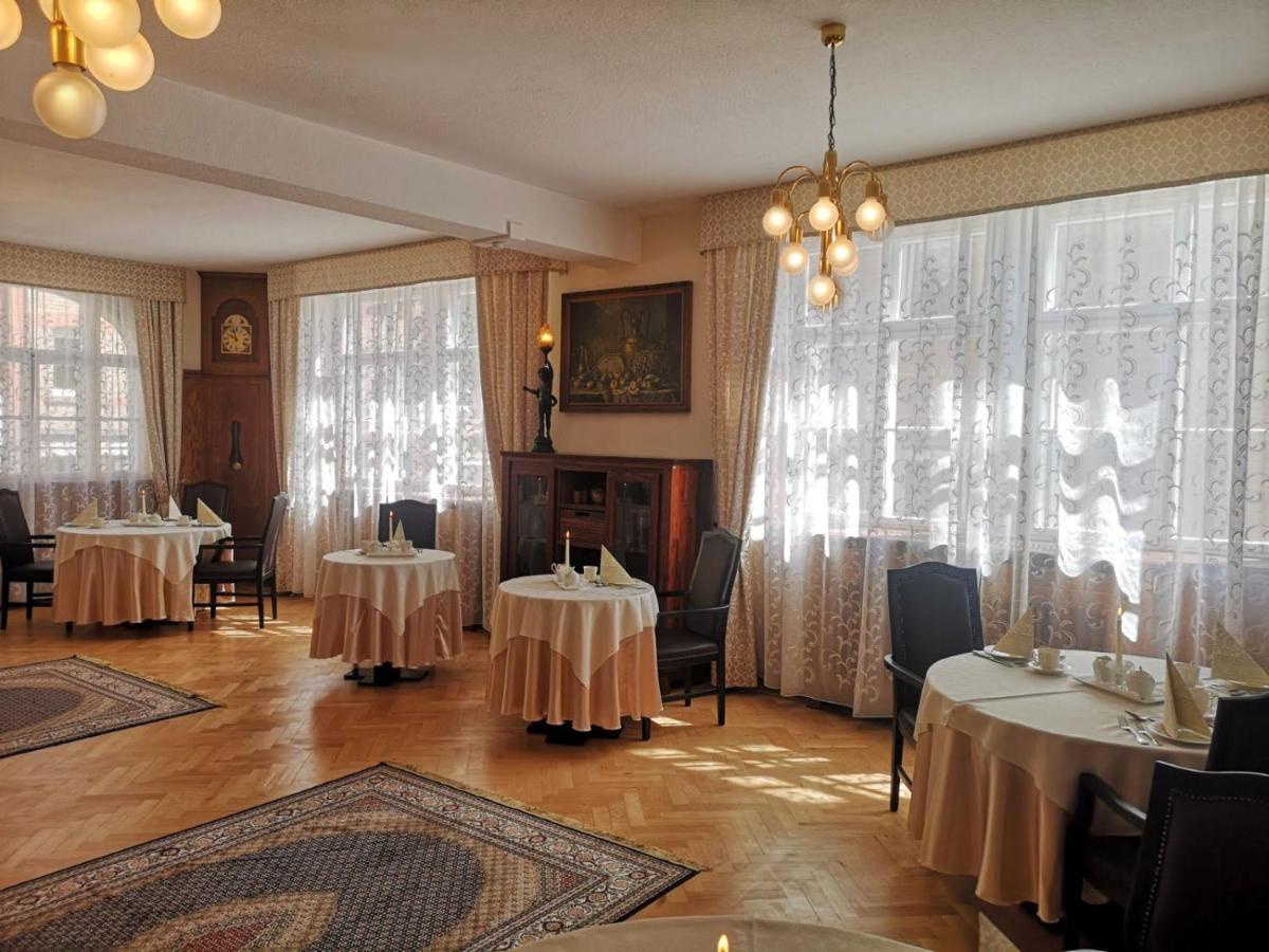 Hotel Adler Sankt Georgen im Schwarzwald Extérieur photo